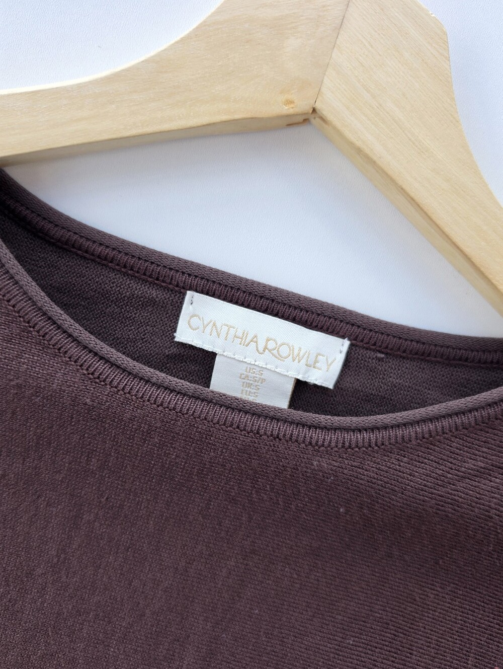 Cynthia Rowley Chocolate Brown Batwing Sleeve Knit Top - Picture 4 of 5